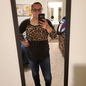 Leopard print & grey long sleeve top XL